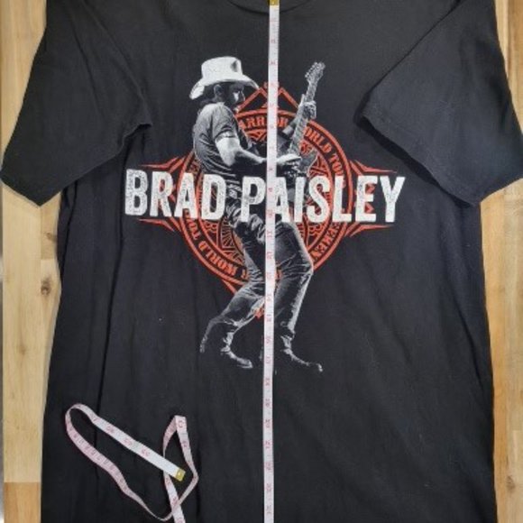 BRAD PAISLEY CONCERT T-Shirt WEEKEND WARRIOR TOUR MEDIUM - Picture 3 of 5